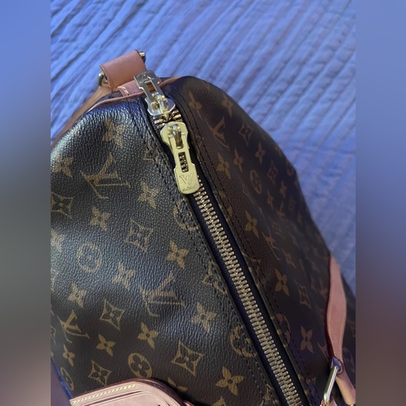 Louis Vuitton Keepall Bandoulière 55 - Picture 3 of 15